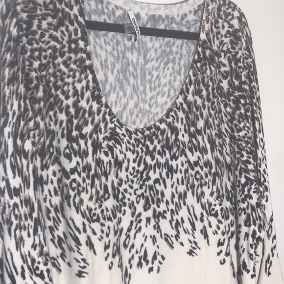 DKNYC Animal Print Tunic - Picture 3 of 5